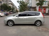 Cần bán lại xe Hyundai i30 CW 1.6 AT đời 2010, màu bạc, xe nhập chính chủ