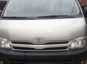 Bán Toyota Hiace đời 2012, màu bạc, 265 triệu