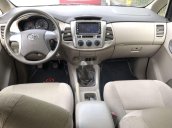 Bán Toyota Innova đời 2015, màu ghi vàng, số sàn