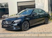 Cần bán Mercedes C200 model 2018 và đăng ký 2019 bảo hành 3 năm, ưu đãi thuế