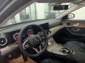 Xe Mercedes E class năm 2019, màu đen