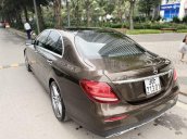 Bán Mercedes E300 AMG năm 2017, màu nâu ít sử dụng