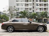 Bán Mercedes E300 AMG năm 2017, màu nâu ít sử dụng