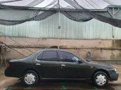 Cần bán xe Nissan Bluebird sản xuất 1993, nhập khẩu, giá tốt