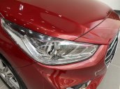 Cần bán xe Hyundai Elantra năm 2019, màu đỏ