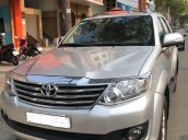 Bán xe Toyota Fortuner đời 2012, màu bạc giá cạnh tranh