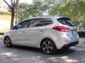 Cần bán Kia Rondo đời 2016, màu bạc, nhập khẩu nguyên chiếc còn mới, 495tr