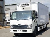 Hino XZU730L thùng đông lạnh siêu dài 5m7 km khủng