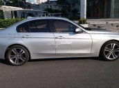 Cần bán lại xe BMW 3 Series 320i 2014, màu bạc, nhập khẩu chính chủ