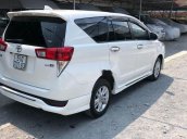 Bán xe Toyota Innova 2.0 E năm 2018, màu trắng mới chạy 22.000km giá cạnh tranh