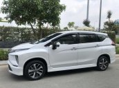 Cần bán xe Mitsubishi Xpander đời 2019, màu trắng xe gia đình