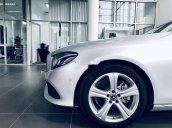 Bán ô tô Mercedes E250 đời 2017, màu trắng như mới