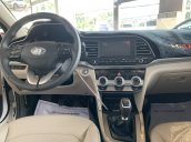 Cần bán Hyundai Elantra 1.6 số sàn ưu đãi nhất trong mùa dịch Miền Tây, chỉ từ 540 triệu