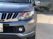 Cần bán nhanh chiếc bán tải Mitsubishi Triton đời 2016, màu xám, giá cực kì thấp