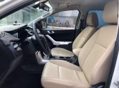 Cần bán Mazda BT 50 năm 2016, màu trắng, xe nhập chính chủ