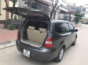 Cần bán xe Nissan Grand livina 2011, màu xám, xe nhập