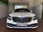 Bán xe Mercedes S450L sản xuất 2017, màu trắng như mới