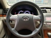 Cần bán lại xe Toyota Camry năm sản xuất 2008, màu đen