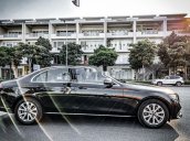 Cần bán xe Mercedes E200 đời 2017, màu đen