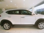 Cần bán xe Hyundai Tucson sản xuất 2020, màu trắng