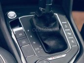 VW Tiguan Luxury - một chiếc xe SUV 7- Thiết kế hoàn toàn mới, MQB giống trên Audi Q5, chung khung gầm và hệ động cơ Audi