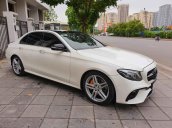 Bán Mercedes E300 AMG 2016, màu trắng nội thất cam