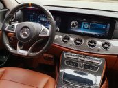 Bán Mercedes E300 AMG 2016, màu trắng nội thất cam