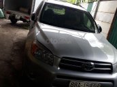 Cần bán Toyota RAV4 sản xuất 2018, màu bạc còn mới