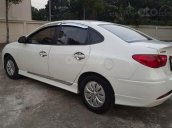 Bán Hyundai Avante 1.6MT sản xuất 2014, màu trắng số sàn