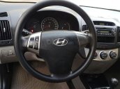 Bán Hyundai Avante 1.6MT sản xuất 2014, màu trắng số sàn