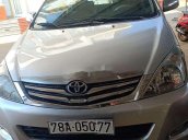 Bán xe Toyota Innova đời 2009, màu bạc