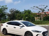 Cần bán xe Hyundai Elantra 2017, màu trắng, nhập khẩu chính chủ