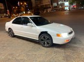 Cần bán Honda Accord sản xuất năm 1995, màu trắng, xe nhập