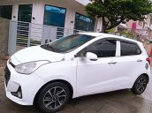 Cần bán lại xe Hyundai Grand i10 đời 2015, màu trắng, xe nhập