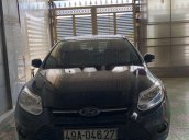 Cần bán Ford Focus năm 2013, màu đen xe gia đình