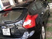 Cần bán Ford Focus năm 2013, màu đen xe gia đình