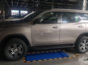 Bán ô tô Toyota Fortuner năm sản xuất 2019, giá 983tr