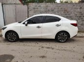 Bán xe Mazda 2 đời 2016, màu trắng số tự động, 425 triệu