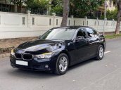 Cần bán BMW 3 Series 320i sản xuất năm 2016, màu đen