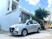 Bán xe Hyundai Grand i10 sản xuất năm 2018, màu bạc, xe gia đình