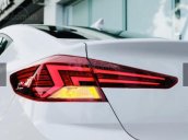 Giá xe Hyundai Elantra đời 2019