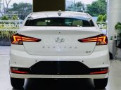 Giá xe Hyundai Elantra đời 2019