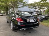 Bán xe đã qua sử dụng, chính hãng: Mercedes E 200 sản xuất năm 2017, màu đen