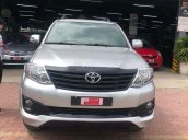 Cần bán lại xe Toyota Fortuner 2.7V 4X2 AT sản xuất năm 2016, màu bạc