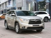 Cần bán Toyota Highlander đời 2014 xe gia đình giá tốt 1 tỷ 399 triệu đồng