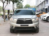 Cần bán Toyota Highlander đời 2014 xe gia đình giá tốt 1 tỷ 399 triệu đồng