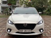 Bán Mazda 3 năm sản xuất 2016, màu trắng, giá chỉ 555 triệu