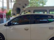 Cần bán gấp chiếc Toyota Wigo AT, đời 2018, màu trắng, xe nhập khẩu, xe còn mới