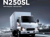 Cần bán xe tải Hyundai 2,4T thùng kín composite