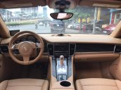 Porsche Panamera sản xuất 2010 đăng ký 2011 mới đi 3 vạn 8